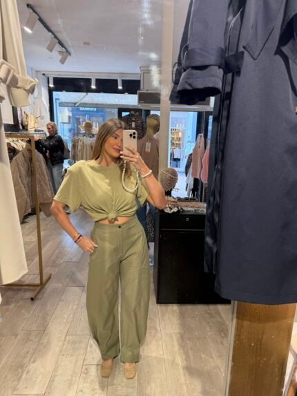 Groen shirt - schoudervulling