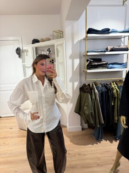 Violet blouse getailleerd - wit