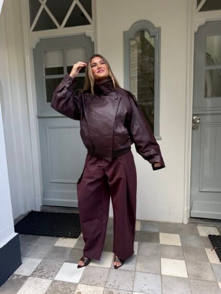 The it jacket - Plum Bordeaux